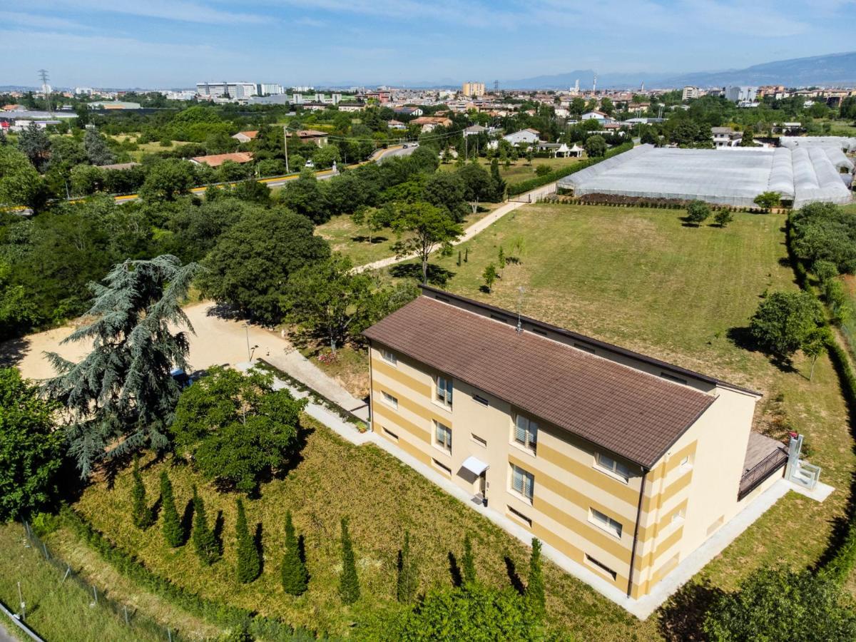 Borgoroma - Business & Home Verona Exteriör bild